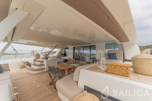 Lagoon Sixty 7 - Yacht Charter Sailica