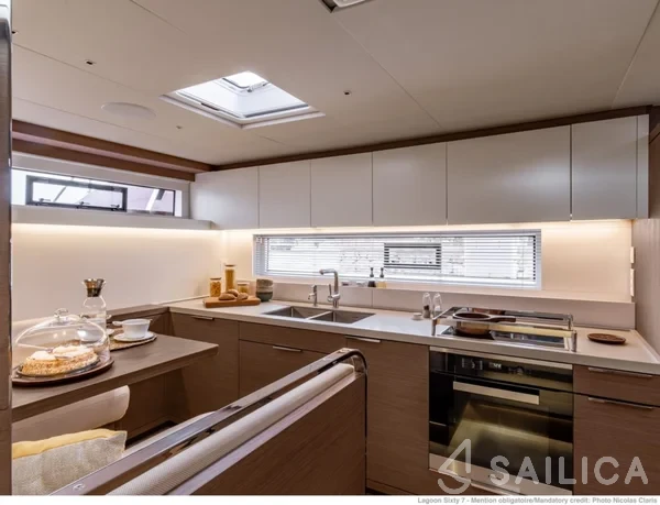 Lagoon Sixty 7 - Yacht Charter Sailica