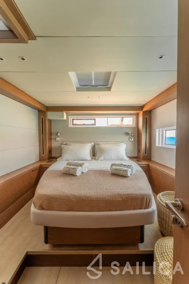 Lagoon Sixty 7 - Yacht Charter Sailica