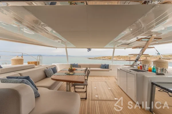 Lagoon Sixty 7 - Yacht Charter Sailica
