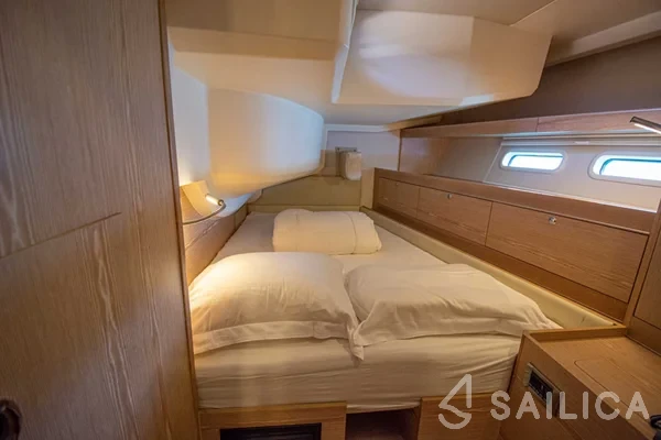 Hanse 575 - Yacht Charter Sailica