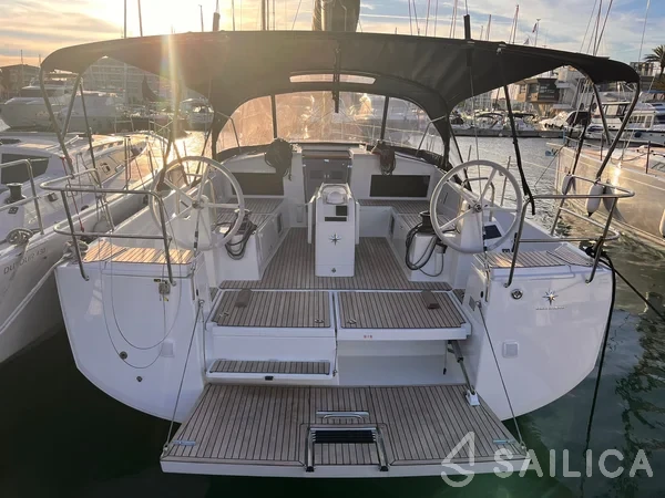 Sun Odyssey 490 - Yacht Charter Sailica