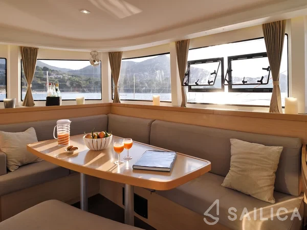 Lagoon 42 - Yacht Charter Sailica