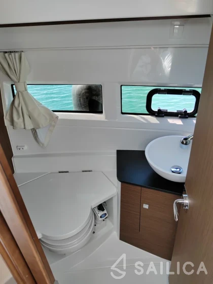 Merry Fisher 895 - Yacht Charter Sailica