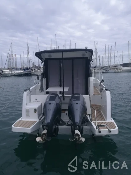 Merry Fisher 895 - Yacht Charter Sailica