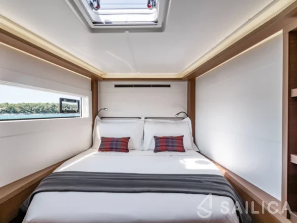Lagoon 46  - Yacht Charter Sailica