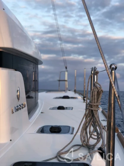 Lagoon 40 - Yacht Charter Sailica