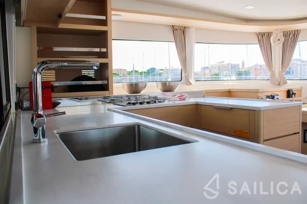 Lagoon 46  - Yacht Charter Sailica