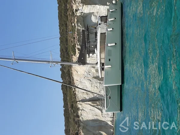 Lagoon 450  Flybridge - Yacht Charter Sailica