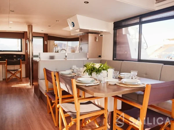 Bali 4.8  - Yacht Charter Sailica