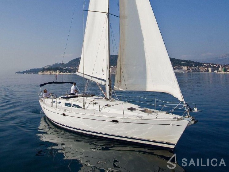 Sun Odyssey 45.2 - Yacht Charter Sailica