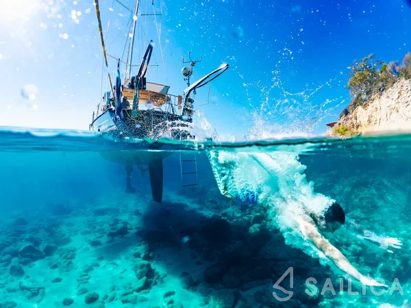 Sail boat - Yacht Charter Sailica