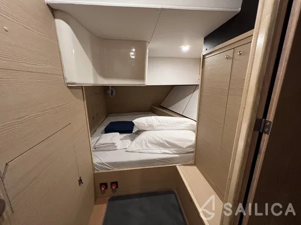 D&D Kufner 54 - Yacht Charter Sailica