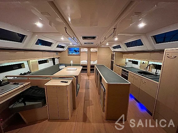D&D Kufner 54 - Yacht Charter Sailica