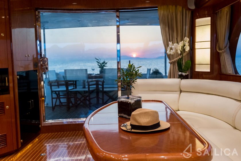 Horizon - Yacht Charter Sailica