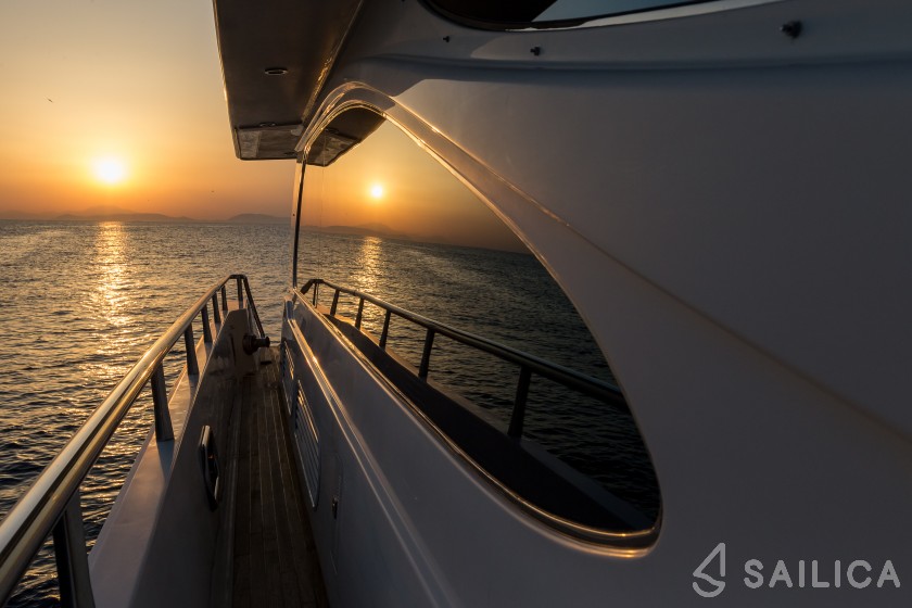Horizon - Yacht Charter Sailica