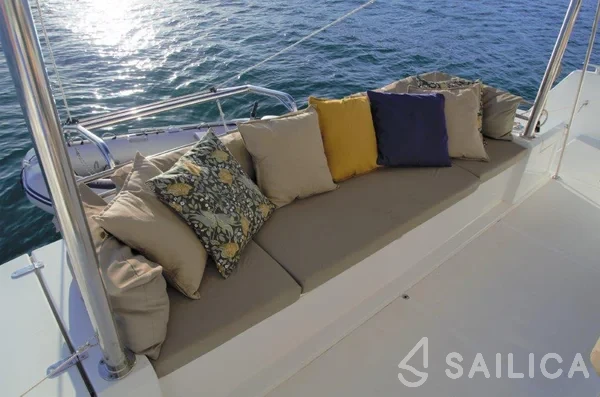 Bali 4.5 - Yacht Charter Sailica