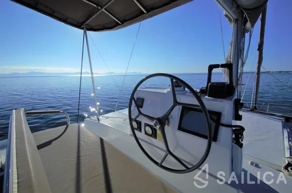 Bali 4.5 - Yacht Charter Sailica