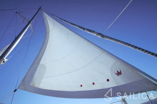 Bali 4.5 - Yacht Charter Sailica