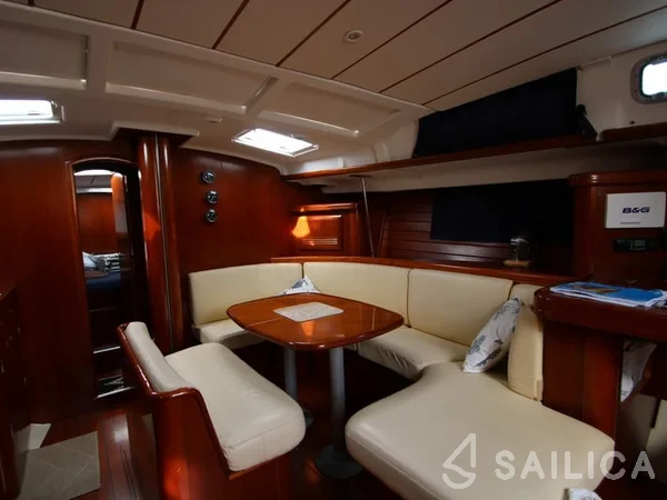 Beneteau 473 - Yacht Charter Sailica