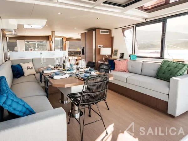 Bali 4.6 - Yacht Charter Sailica