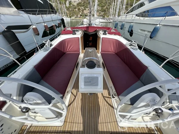 Bavaria 41 Cruiser - Yacht Charter Sailica