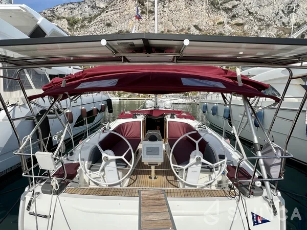 Bavaria 41 Cruiser - Yacht Charter Sailica