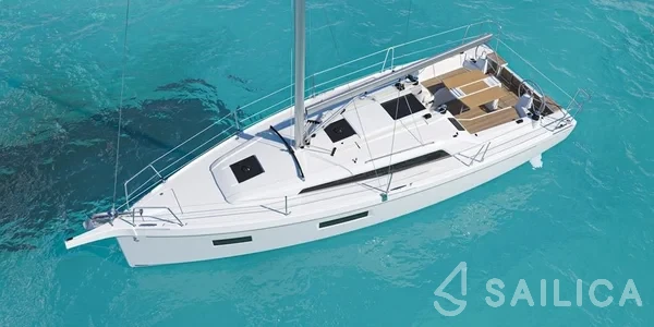Oceanis 34.1 - Yacht Charter Sailica
