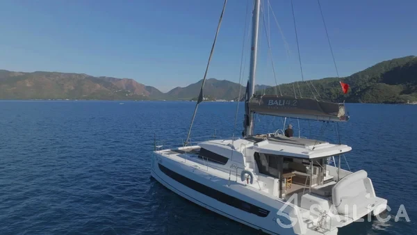 Bali Catspace - Yacht Charter Sailica