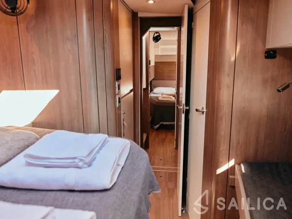 Bali Catspace - Yacht Charter Sailica