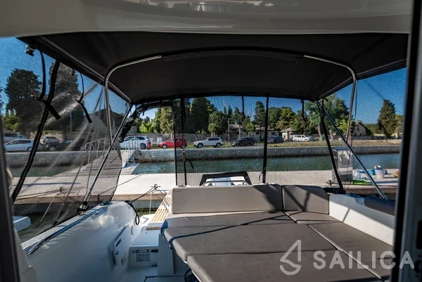 Antares 8  - Yacht Charter Sailica