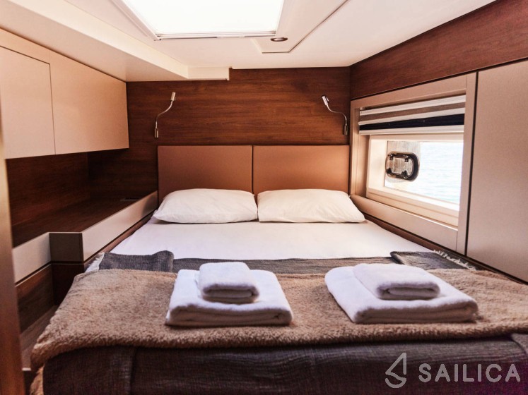 Bali 4.6 - Yacht Charter Sailica