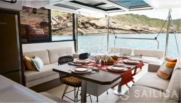 Bali Catspace - Yacht Charter Sailica