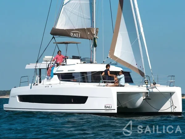 Bali Catspace - Yacht Charter Sailica