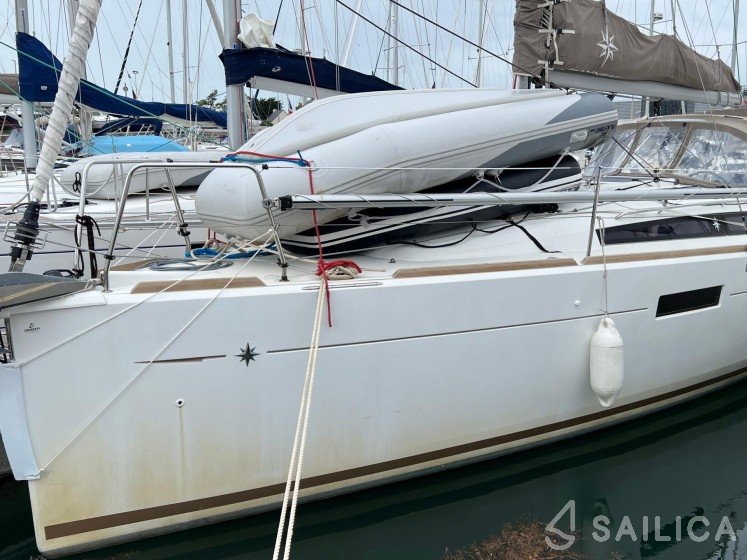 Sun Odyssey 349 - Yacht Charter Sailica