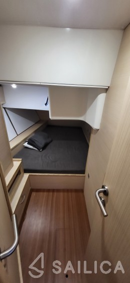D&D Kufner 54 - Yacht Charter Sailica