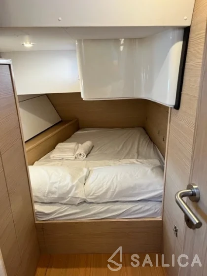 D&D Kufner 54 - Yacht Charter Sailica