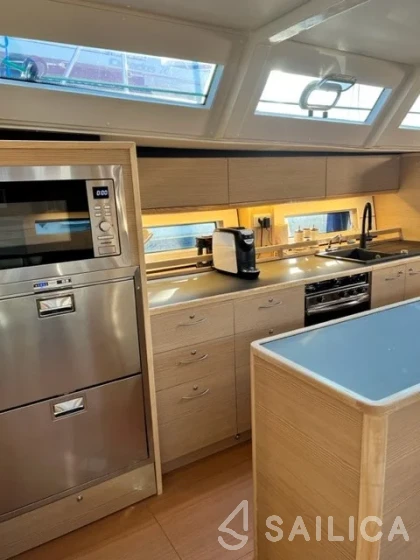 D&D Kufner 54 - Yacht Charter Sailica
