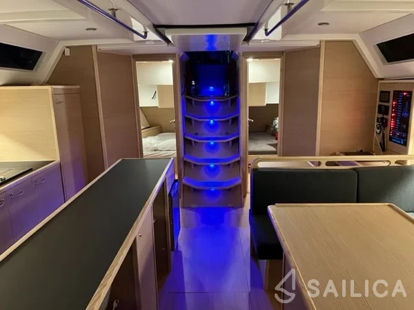 D&D Kufner 54 - Yacht Charter Sailica