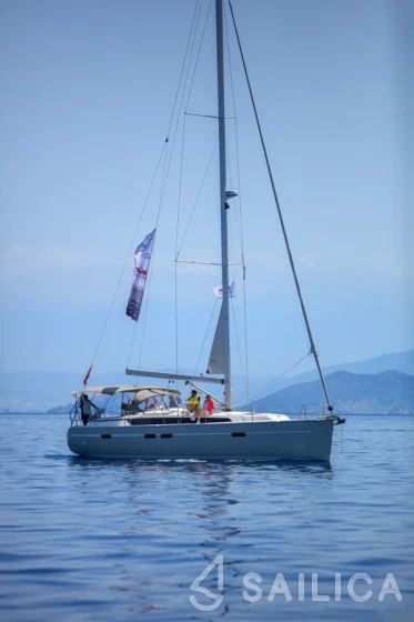 Bavaria 46 Cruiser - Yacht Charter Sailica