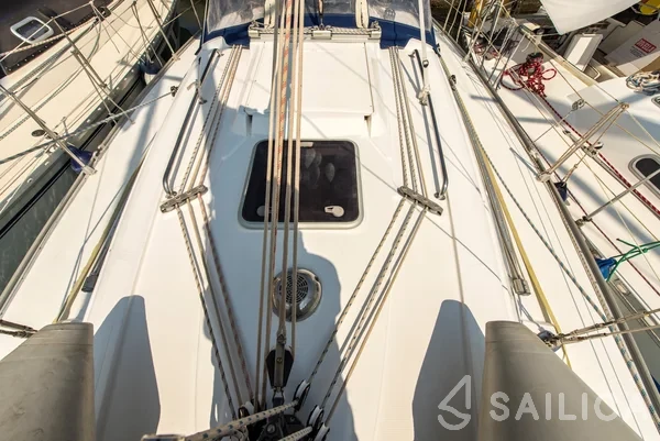 Bavaria 36 - Yacht Charter Sailica