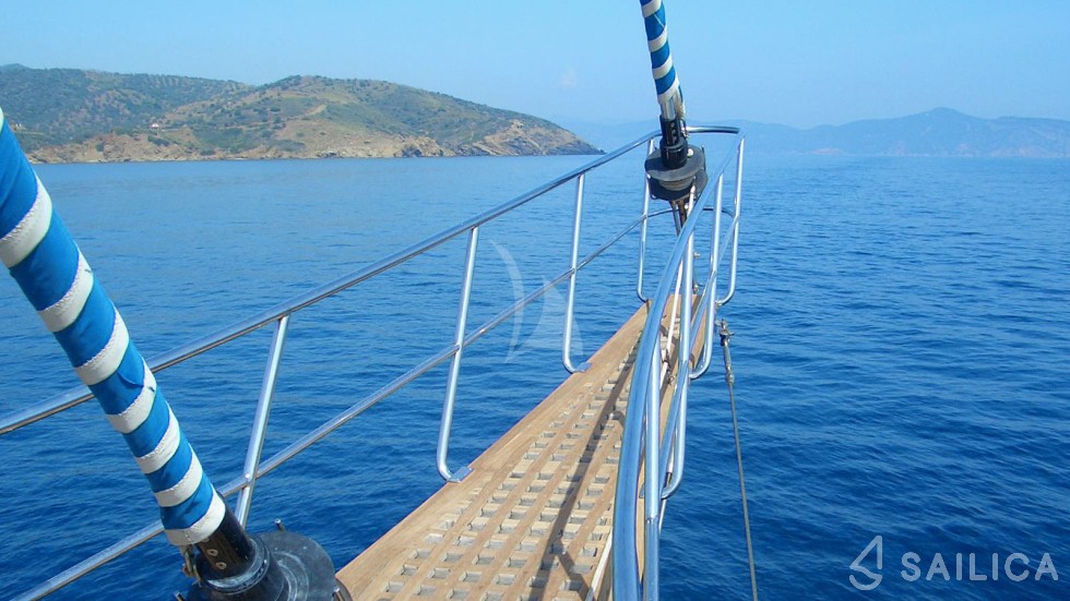 Gulet - Yacht Charter Sailica