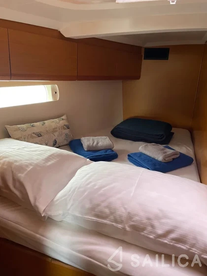 Sun Odyssey 509 - Yacht Charter Sailica