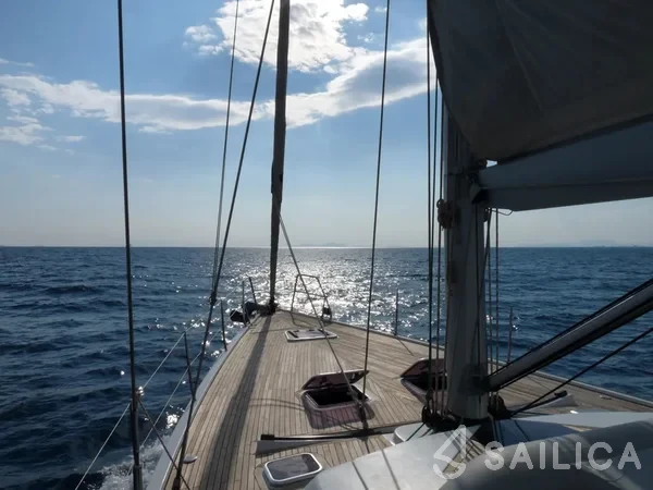 Hanse 540e - Yacht Charter Sailica