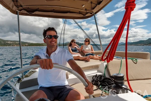 Bali 4.2 - Yacht Charter Sailica