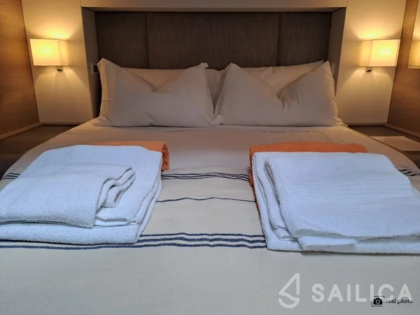 Samana 59 - Yacht Charter Sailica