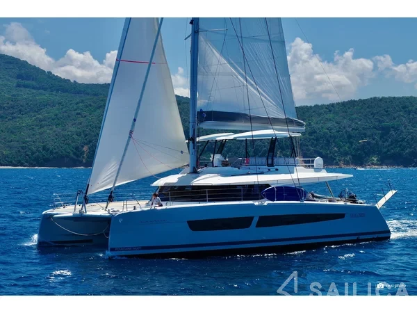 Samana 59 - Yacht Charter Sailica