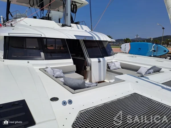 Samana 59 - Yacht Charter Sailica