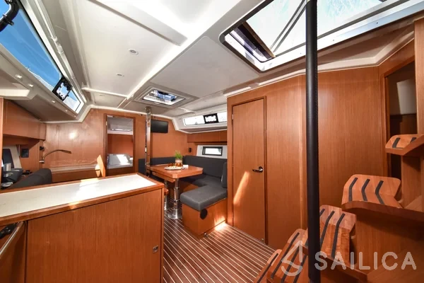Bavaria C38 - Yacht Charter Sailica