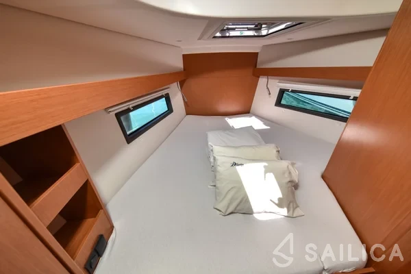Bavaria C38 - Yacht Charter Sailica